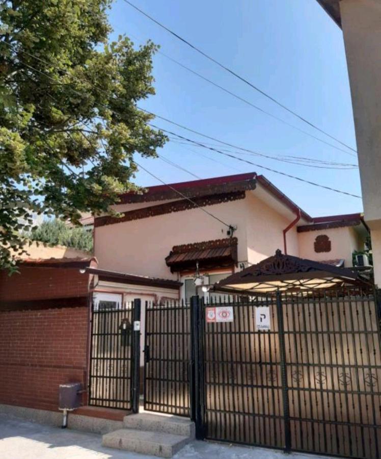 Casa Silvia Apartment Constanţa Exterior foto